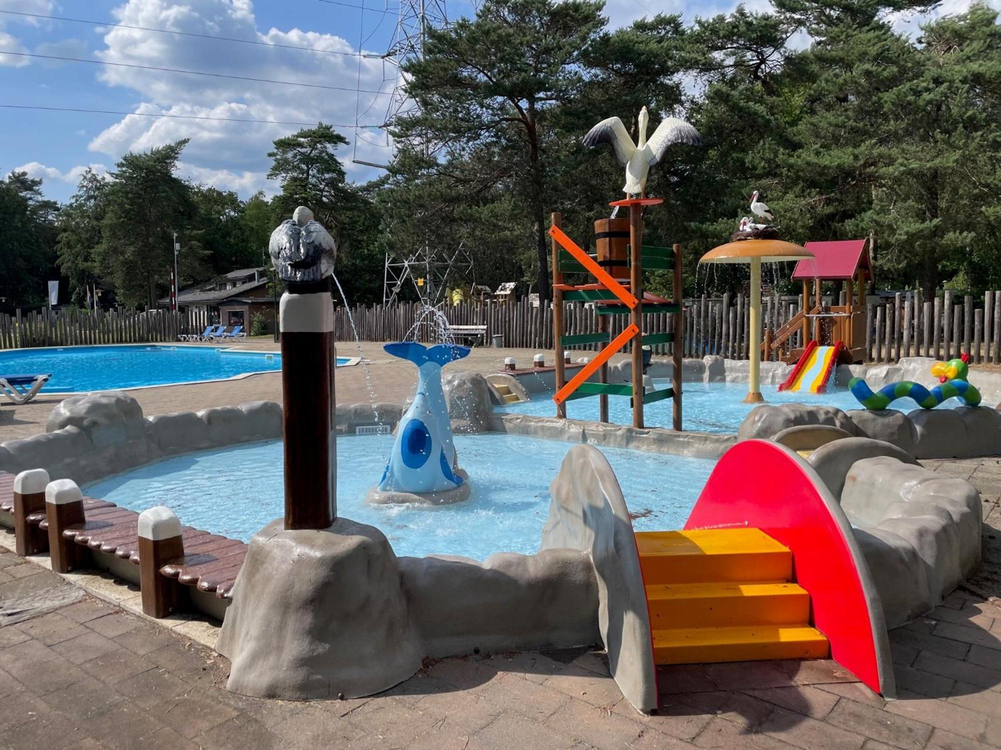 Vakantiepark Hertenhorst Beekbergen Luaran gambar
